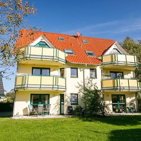 Ostseetrio App-1 By Interhome *